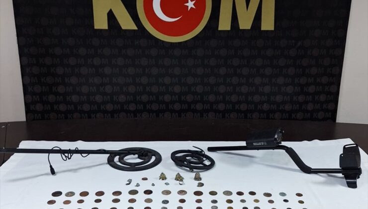 İzmir’de Tarihi Eser Kaçakçılığına Büyük Darbe!