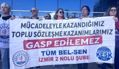 İzmir’de Memurların TİS Eylemi Sürüyor!