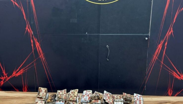 Karabağlar’da Yangın: 10 Uyuşturucu Şüphelisi Yakalandı!