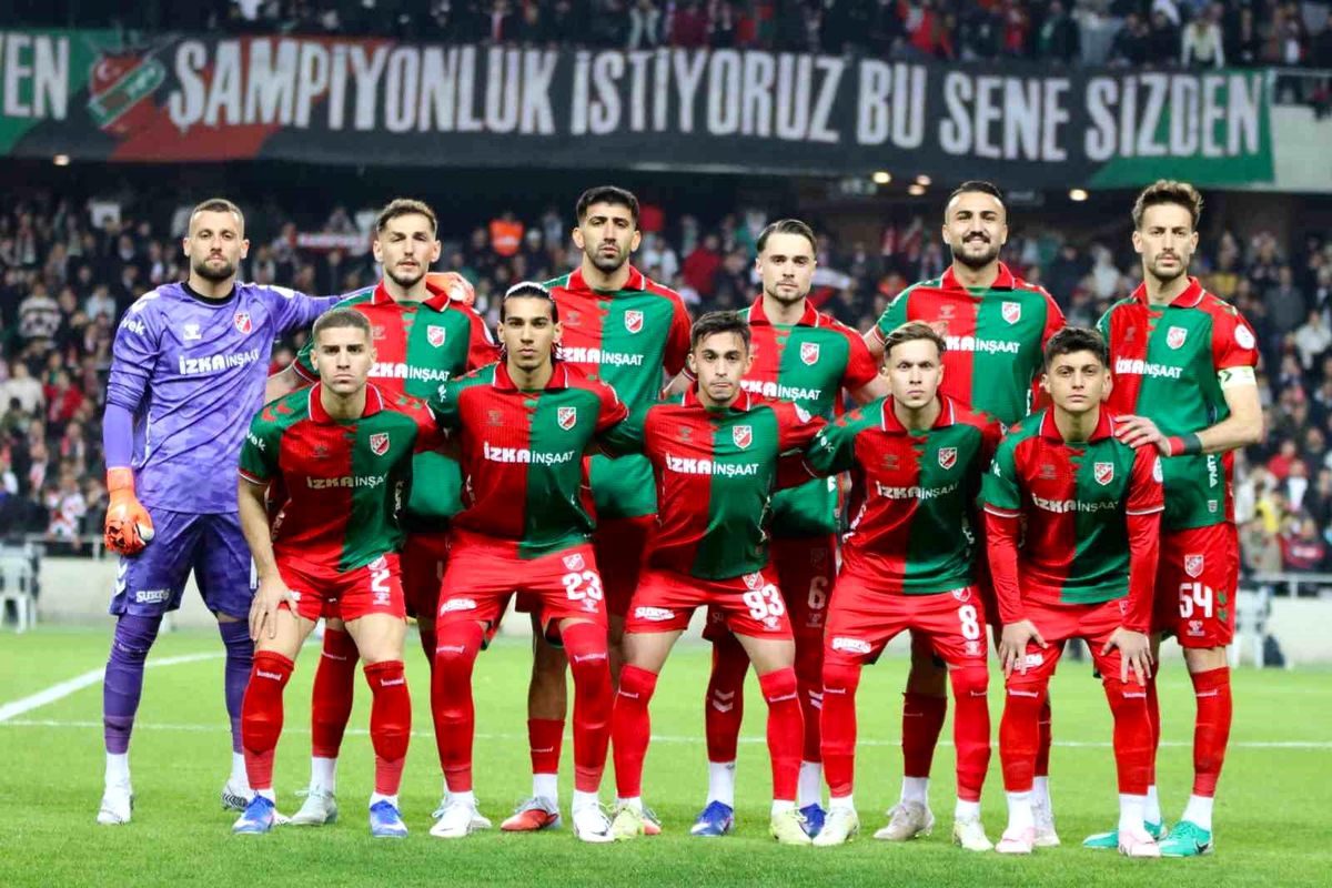 Karşıyaka, Play-Off’ta Ayvalıkgücü’nü Ağırlıyor