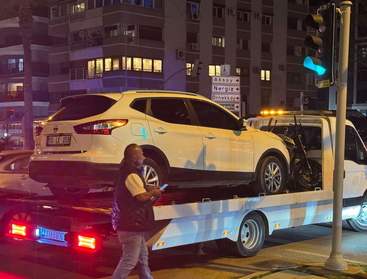 İzmir’de Motosiklet Kazası: Genç Hayatını Kaybetti