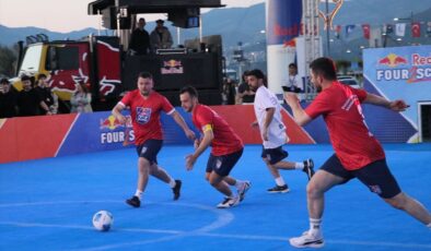 Red Bull Four 2 Score’da Sivas Zaferi!