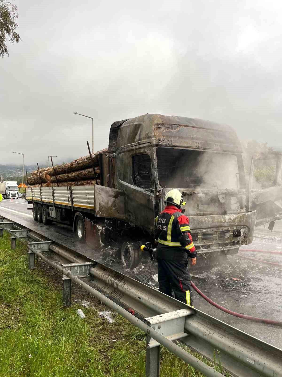 Aydın’da Tır Yangını: Araç Kül Oldu!